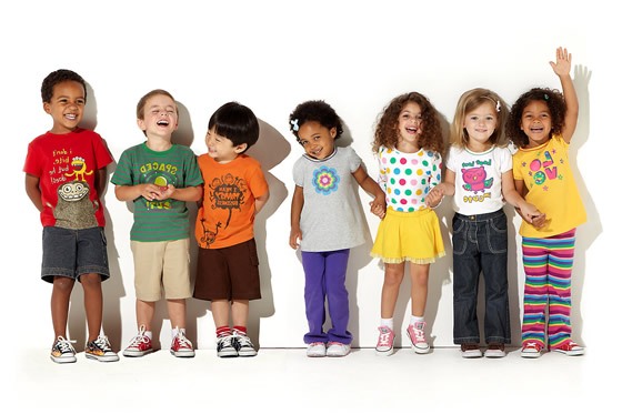 Одяг для дітей - виробництво і продаж як бізнес></p>
               
                
                </td>
              <td> </td>
            </tr>
</table>
          <table width=